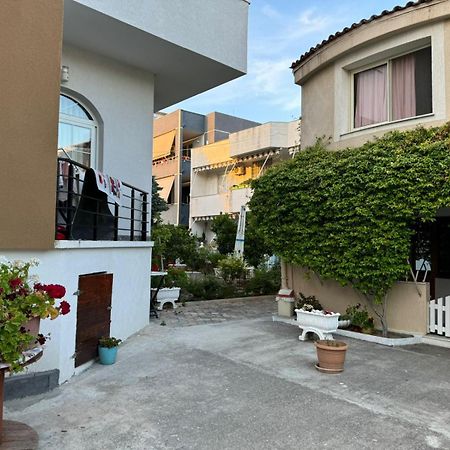Guesthouse Novi Durrës Kültér fotó
