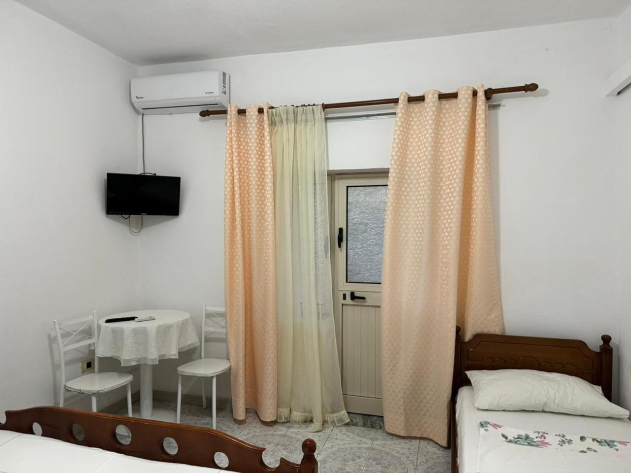 Guesthouse Novi Durrës Szoba fotó