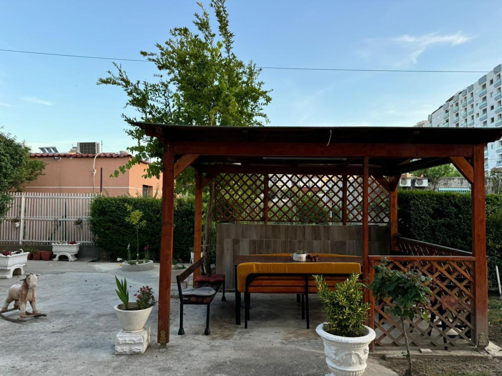 Guesthouse Novi Durrës Kültér fotó