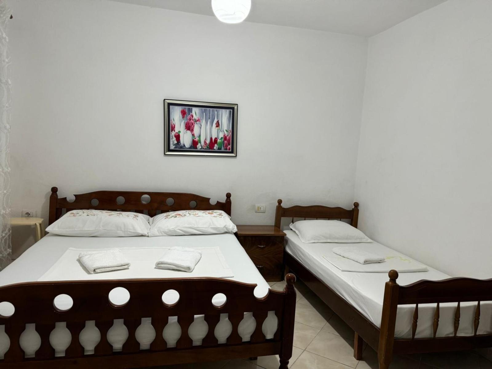 Guesthouse Novi Durrës Kültér fotó