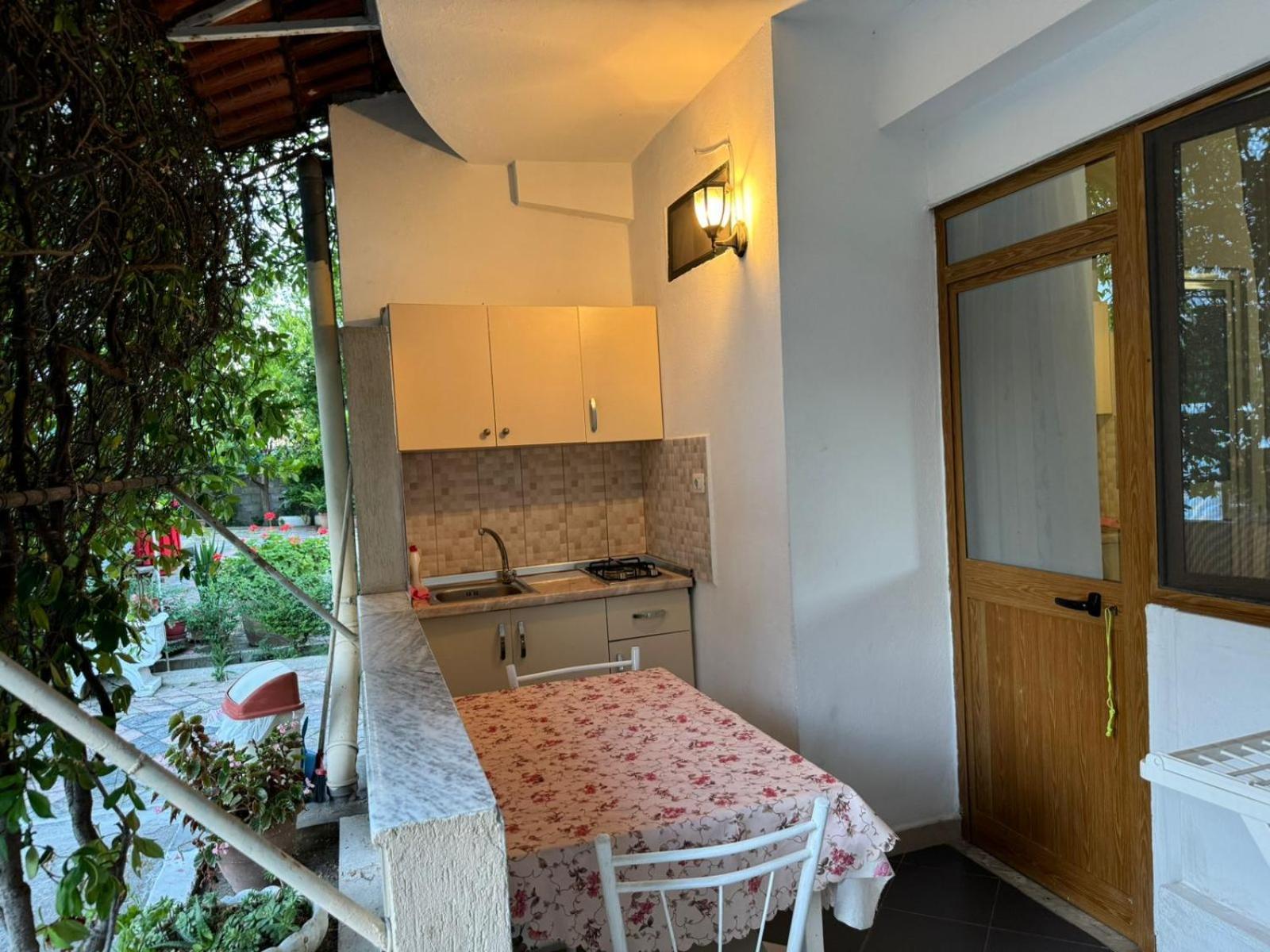 Guesthouse Novi Durrës Kültér fotó